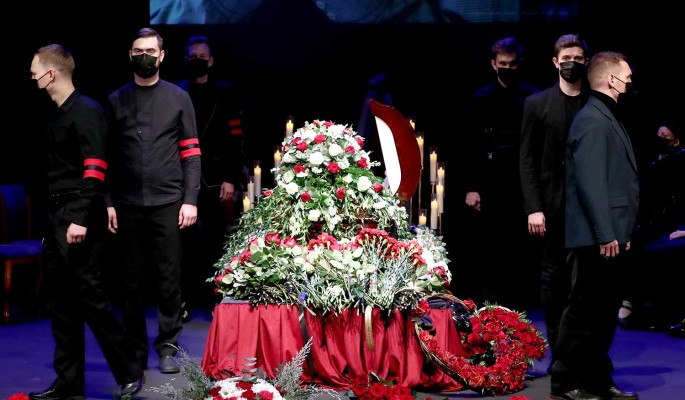 "Это убийство!": Рудинштейн у гроба Джигарханяна назвал виновника смерти