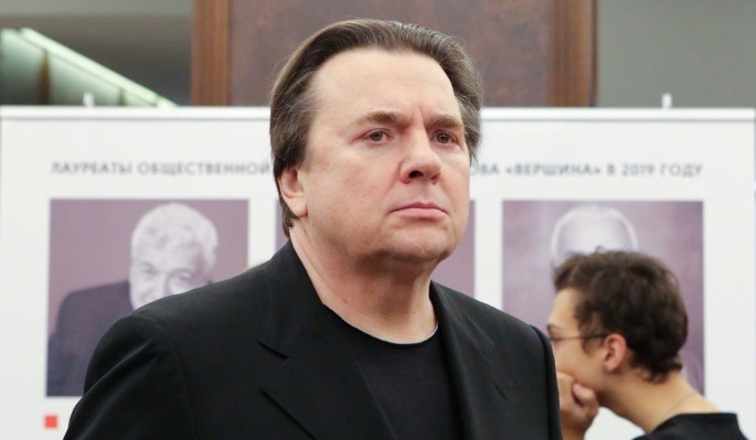 Позвонившая Эрнсту Медведева получила преимущество перед Загитовой 