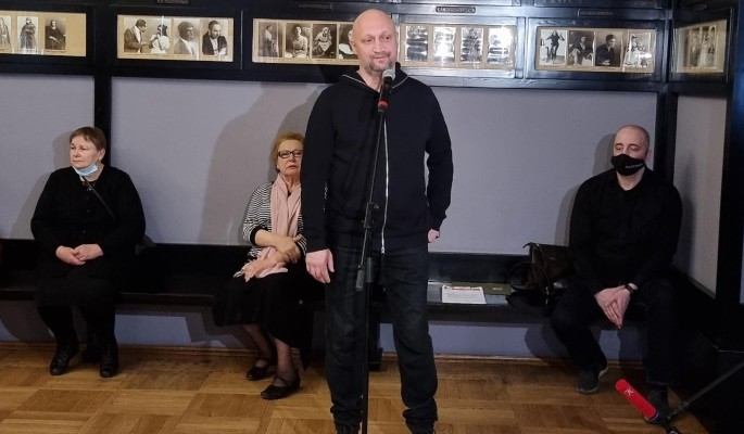 "Я ваш четвертый братик!": Куценко у гроба поразил признанием Игоря и Вадима Верников 