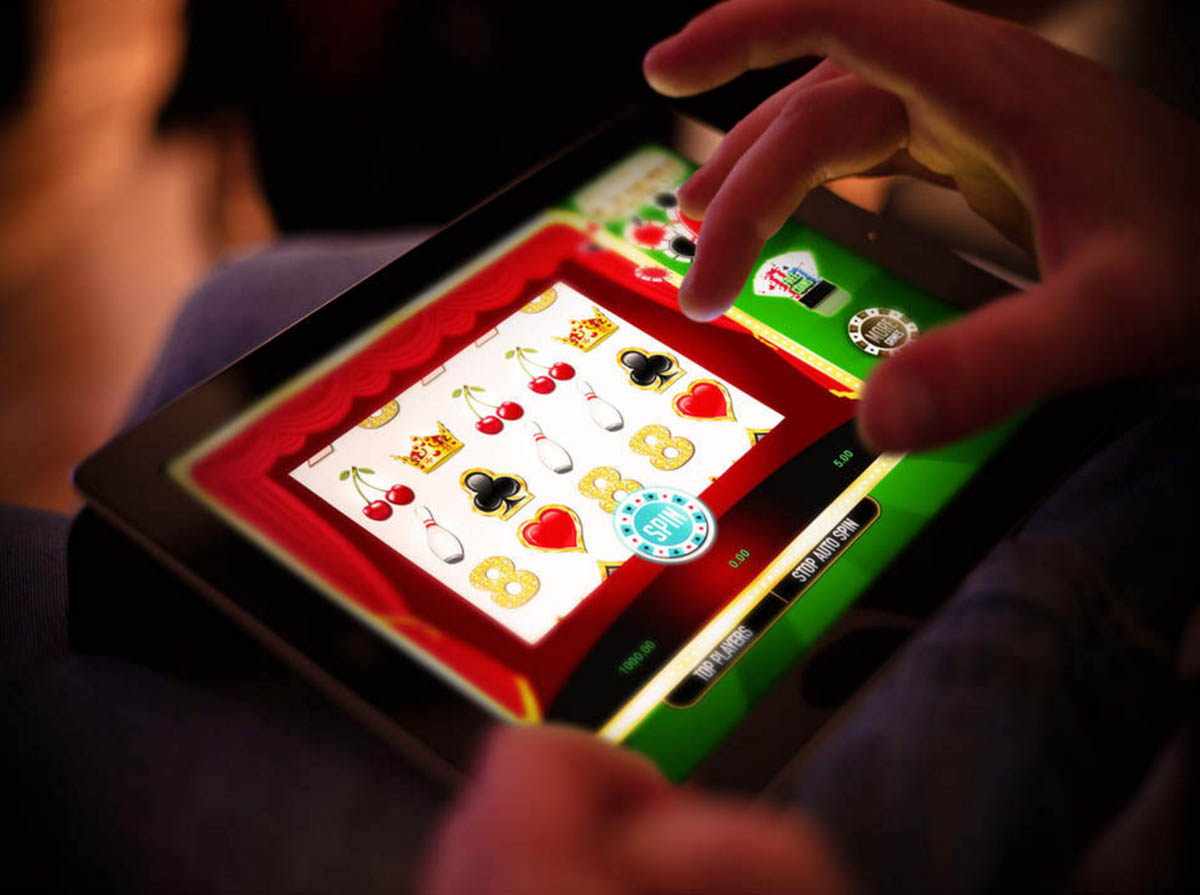 Игра онлайн казино скачать вулкан игровые автоматы играть онлайн бесплатно