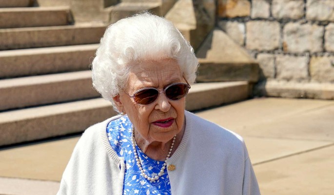 "Лицо почернело": королева Елизавета II сильно сдала после пережитой трагедии
