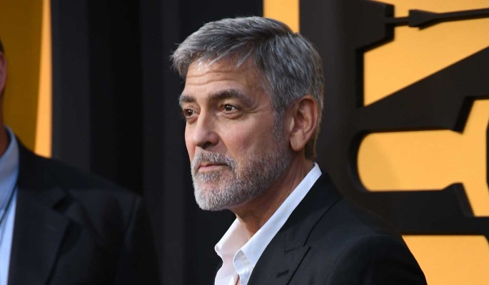Представитель сообщил неожиданные новости о беременности жены Клуни