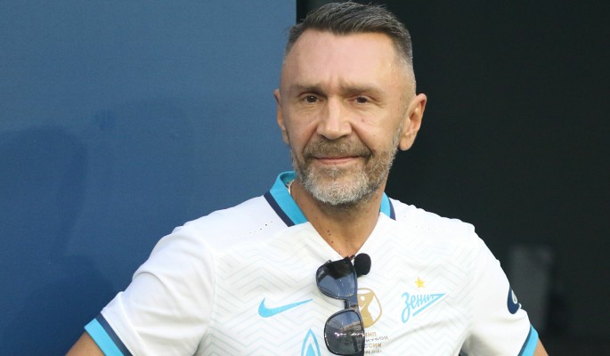 "Та обоссалась, этот обосрался": Шнуров рассказал о жизни после рождения сына