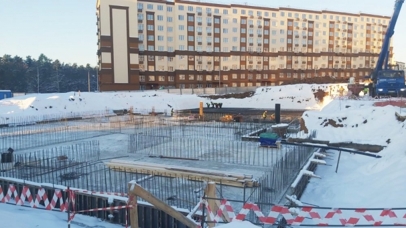 Строители приступили к устройству фундамента нового детского сада в Ленинском городском округе