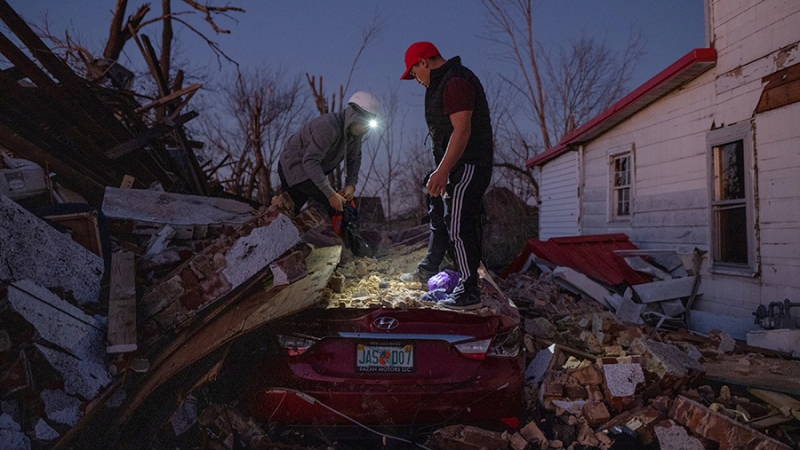 В США назвали сроки ликвидации последствий торнадо в Кентукки