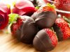 Клубника в шоколаде — полезное лакомство для детей и взрослых