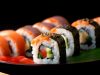 Угощения для посиделок с друзьями: заказать суши – идеальный выбор