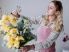 Как продлить жизнь букета из живых цветов: полный гид по уходу