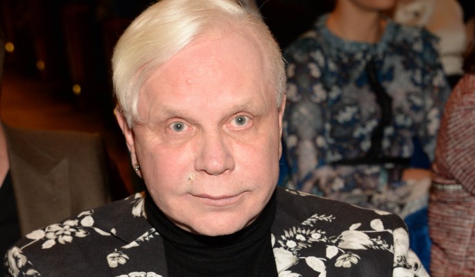 "Прощается с жизнью": парализованный Борис Моисеев одной ногой в могиле